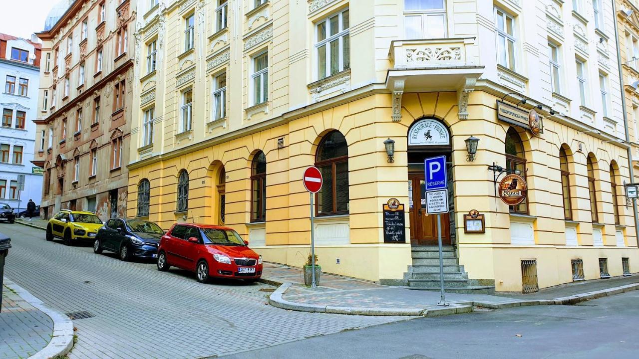Spa Apartment Raisova Карлові Вари Екстер'єр фото