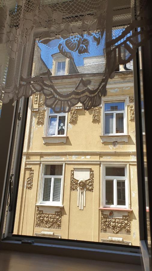 Spa Apartment Raisova Карлові Вари Екстер'єр фото